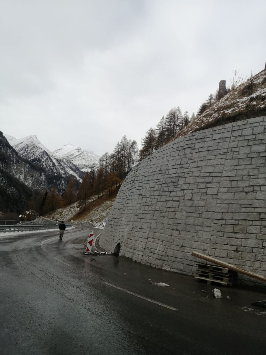 Pflasterungen – Naturstein- und Betonarbeiten